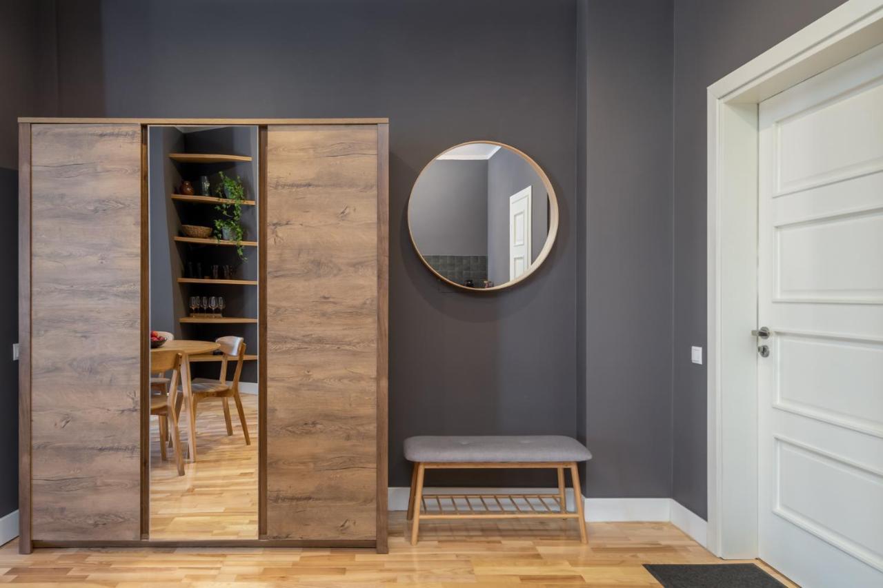 Romantic And Spacious Apartment In Riga Old Town エクステリア 写真